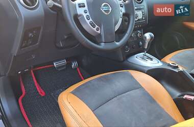 Позашляховик / Кросовер Nissan Qashqai 2009 в 