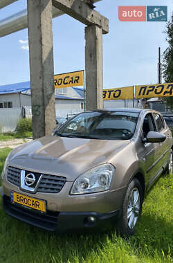 Позашляховик / Кросовер Nissan Qashqai 2008 в Луцьку