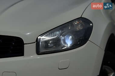 Внедорожник / Кроссовер Nissan Qashqai 2013 в 