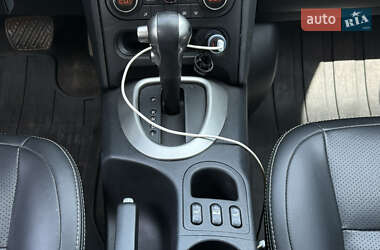 Внедорожник / Кроссовер Nissan Qashqai 2013 в 