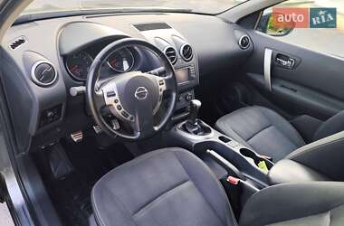 Внедорожник / Кроссовер Nissan Qashqai 2011 в 