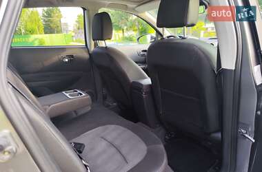 Внедорожник / Кроссовер Nissan Qashqai 2011 в 