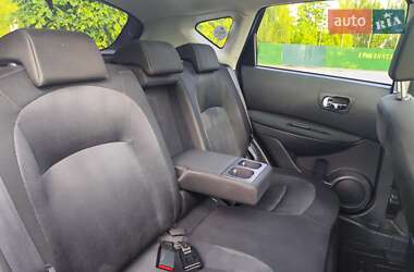 Внедорожник / Кроссовер Nissan Qashqai 2011 в 