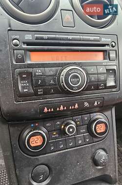 Позашляховик / Кросовер Nissan Qashqai 2008 в 