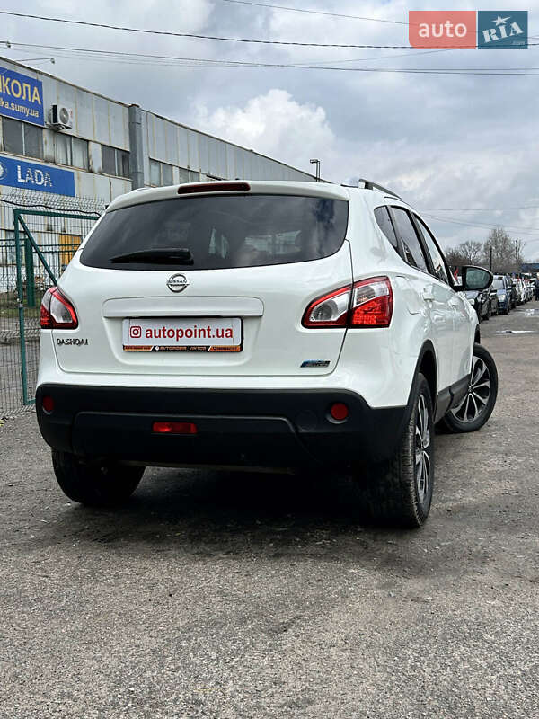 Внедорожник / Кроссовер Nissan Qashqai 2012 в Сумах