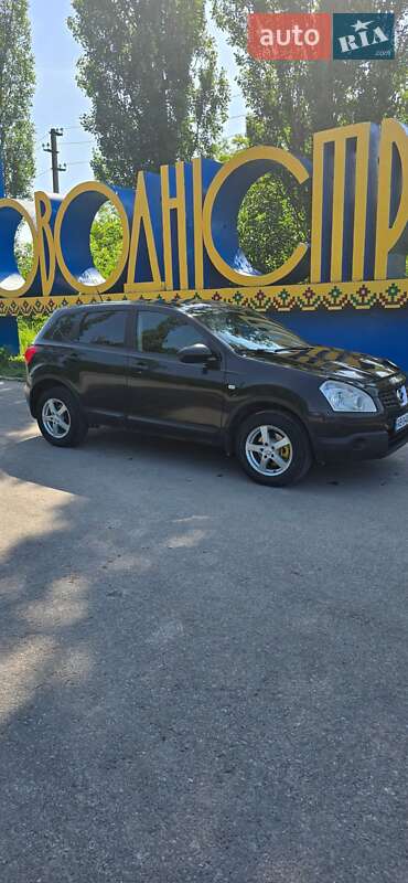 Внедорожник / Кроссовер Nissan Qashqai 2008 в Новоднестровске