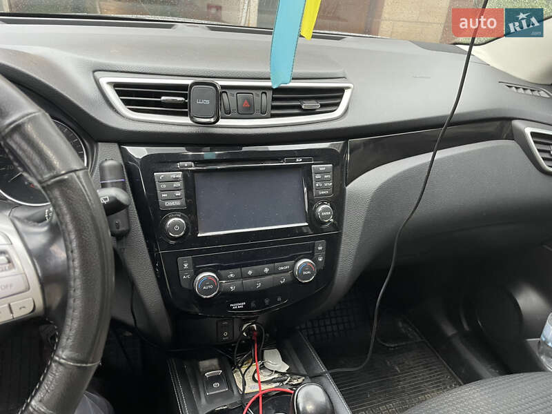 Внедорожник / Кроссовер Nissan Qashqai 2017 в Дубно