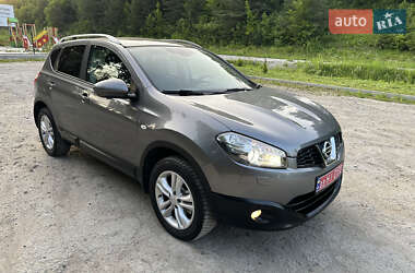 Внедорожник / Кроссовер Nissan Qashqai 2013 в 