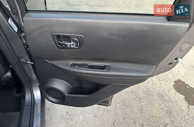 Внедорожник / Кроссовер Nissan Qashqai 2013 в 