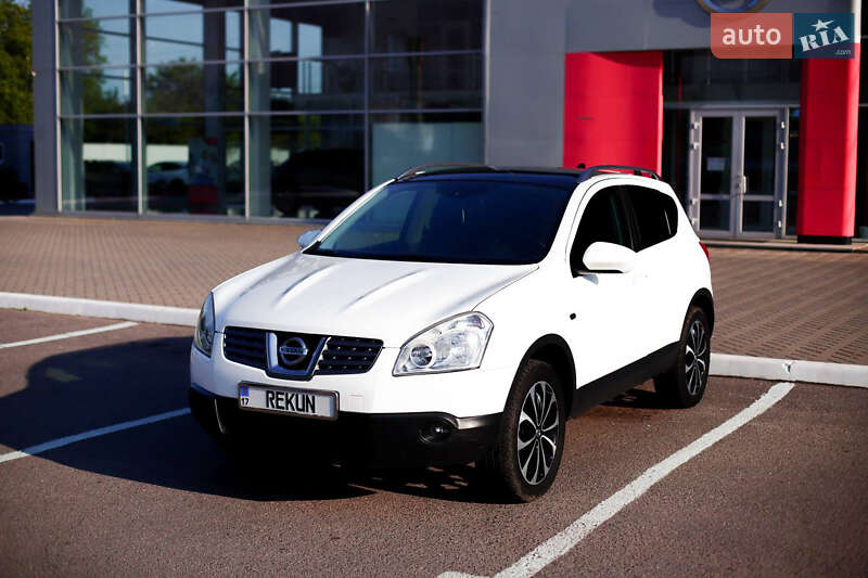 Позашляховик / Кросовер Nissan Qashqai 2009 в Полтаві