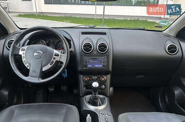 Внедорожник / Кроссовер Nissan Qashqai 2011 в 