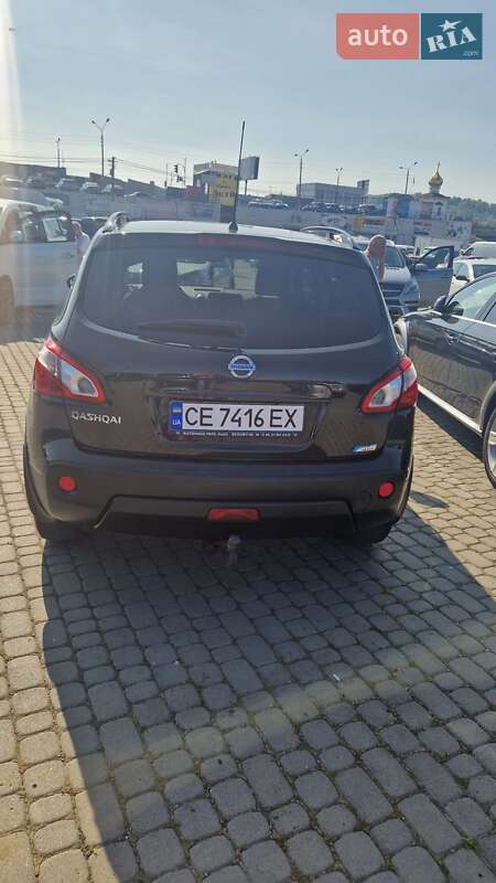 Внедорожник / Кроссовер Nissan Qashqai 2013 в Черновцах