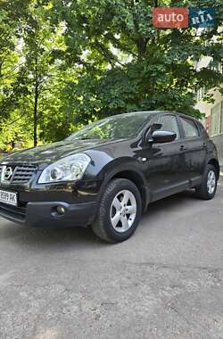 Внедорожник / Кроссовер Nissan Qashqai 2008 в 