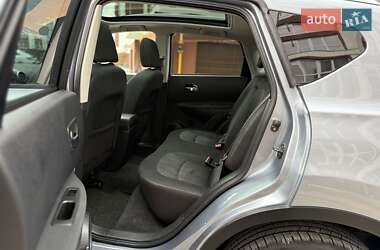 Внедорожник / Кроссовер Nissan Qashqai 2010 в 