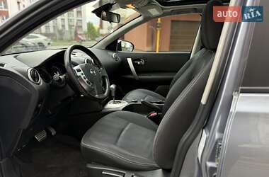 Внедорожник / Кроссовер Nissan Qashqai 2010 в 