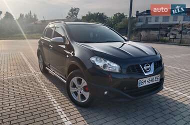 Внедорожник / Кроссовер Nissan Qashqai 2010 в Ромнах