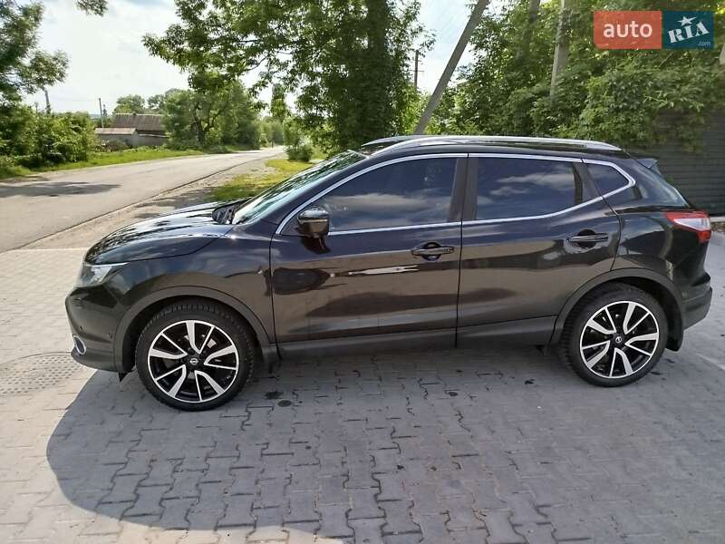 Внедорожник / Кроссовер Nissan Qashqai 2016 в Красилове