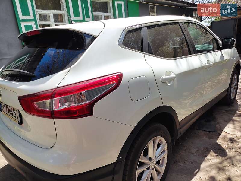 Внедорожник / Кроссовер Nissan Qashqai 2017 в Конотопе