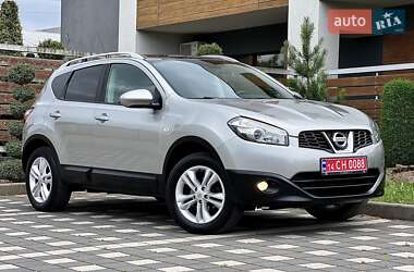 Позашляховик / Кросовер Nissan Qashqai 2011 в Стрию