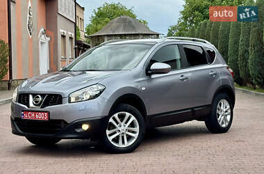 Внедорожник / Кроссовер Nissan Qashqai 2011 в 