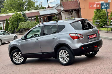 Внедорожник / Кроссовер Nissan Qashqai 2011 в 