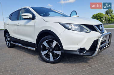 Внедорожник / Кроссовер Nissan Qashqai 2015 в 