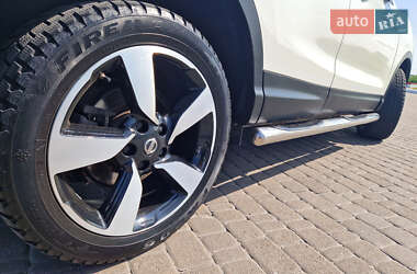 Внедорожник / Кроссовер Nissan Qashqai 2015 в 