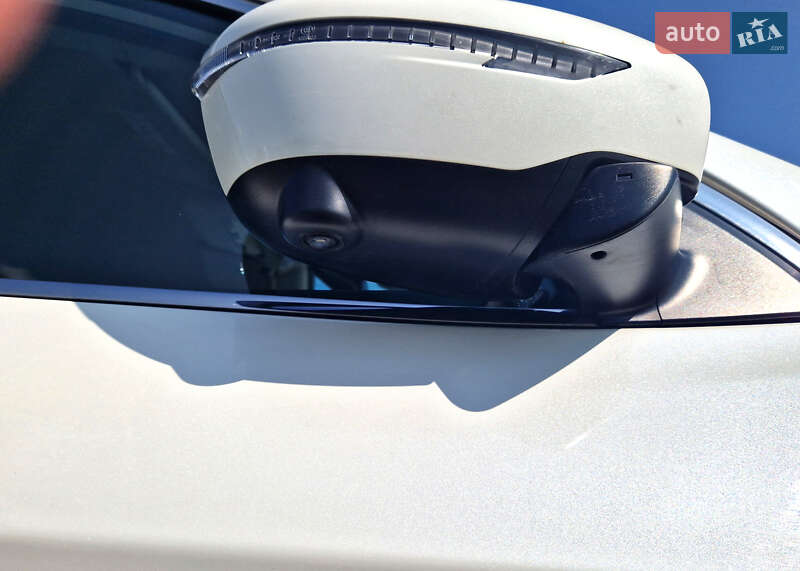 Внедорожник / Кроссовер Nissan Qashqai 2015 в Ровно