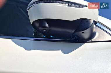 Внедорожник / Кроссовер Nissan Qashqai 2015 в 