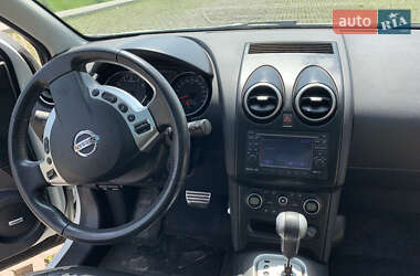 Внедорожник / Кроссовер Nissan Qashqai 2012 в 