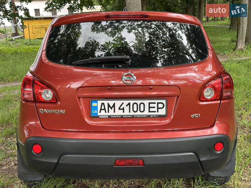 Позашляховик / Кросовер Nissan Qashqai 2007 в Звягелі