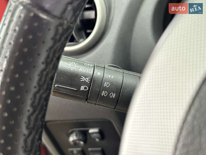 Позашляховик / Кросовер Nissan Qashqai 2007 в Звягелі