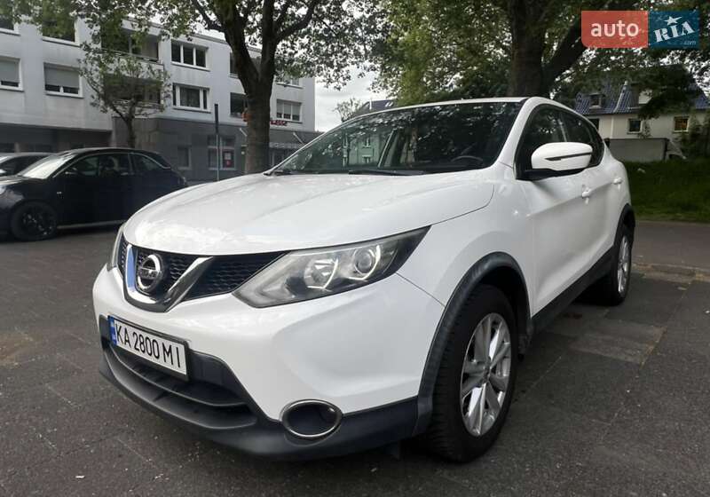 Внедорожник / Кроссовер Nissan Qashqai 2016 в 