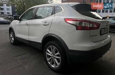 Внедорожник / Кроссовер Nissan Qashqai 2016 в 