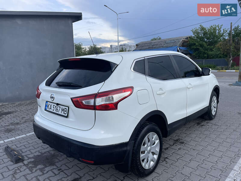 Внедорожник / Кроссовер Nissan Qashqai 2017 в Ирпене