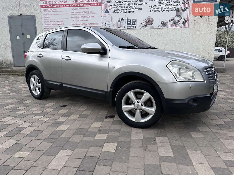 Позашляховик / Кросовер Nissan Qashqai 2008 в Сваляві