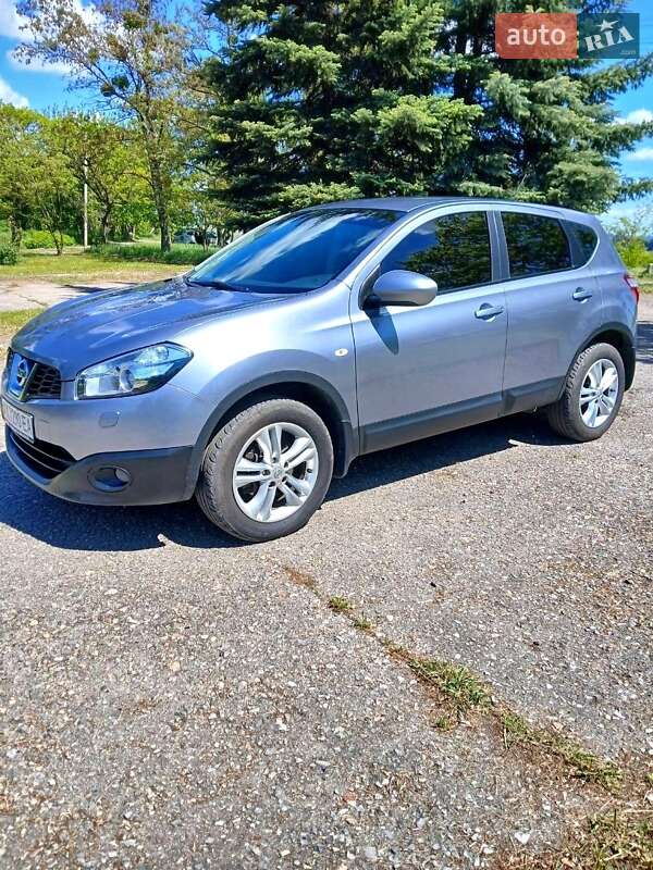 Внедорожник / Кроссовер Nissan Qashqai 2010 в Чугуеве