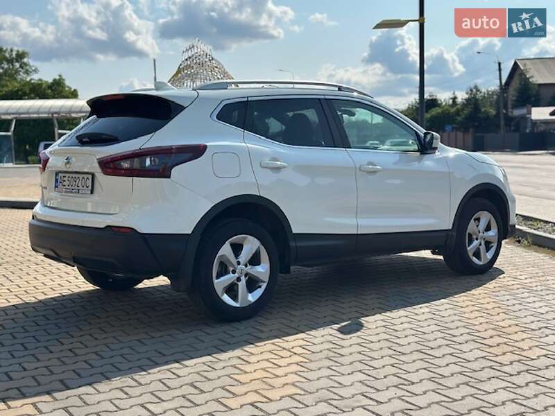 Внедорожник / Кроссовер Nissan Qashqai 2020 в Ивано-Франковске