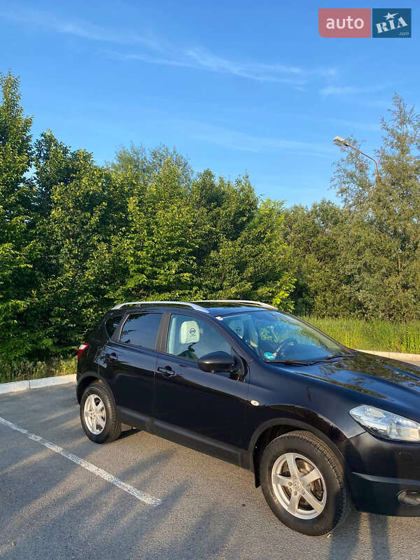 Позашляховик / Кросовер Nissan Qashqai 2012 в Звягелі фото 3 Позашляховик / Кросовер Nissan Qashqai 2012 в Звягелі