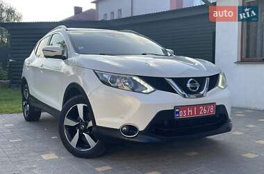 Внедорожник / Кроссовер Nissan Qashqai 2015 в Ковеле