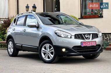 Внедорожник / Кроссовер Nissan Qashqai 2011 в Стрые