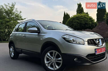 Позашляховик / Кросовер Nissan Qashqai 2012 в Рівному