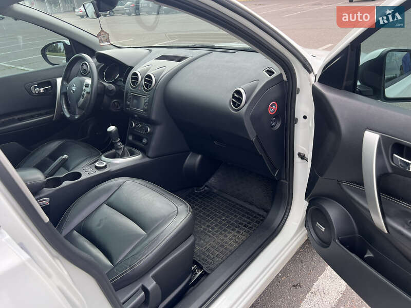 Внедорожник / Кроссовер Nissan Qashqai 2012 в Кременчуге