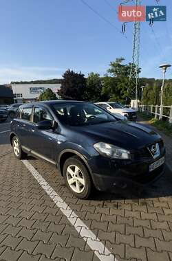 Позашляховик / Кросовер Nissan Qashqai 2011 в Ужгороді