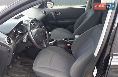 Внедорожник / Кроссовер Nissan Qashqai 2009 в 
