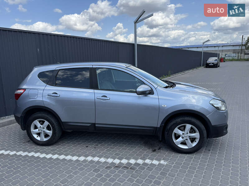 Внедорожник / Кроссовер Nissan Qashqai 2011 в Днепре