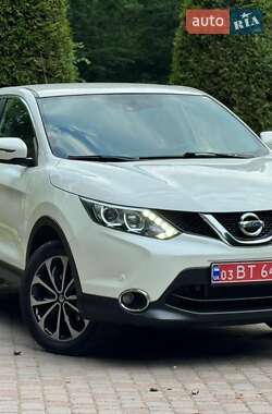 Внедорожник / Кроссовер Nissan Qashqai 2016 в Дрогобыче