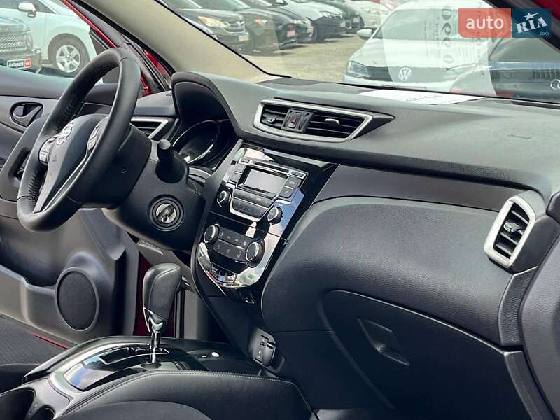 Внедорожник / Кроссовер Nissan Qashqai 2014 в Львове