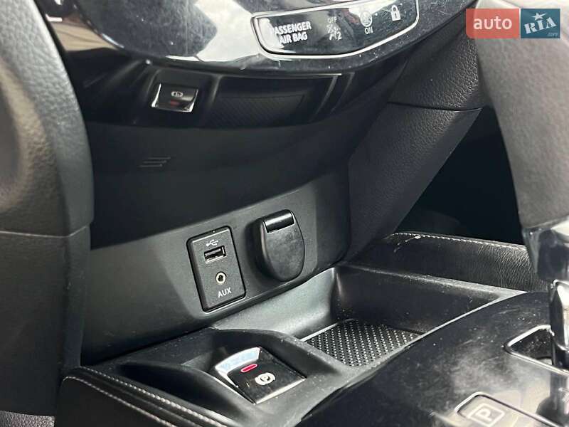 Внедорожник / Кроссовер Nissan Qashqai 2014 в Львове