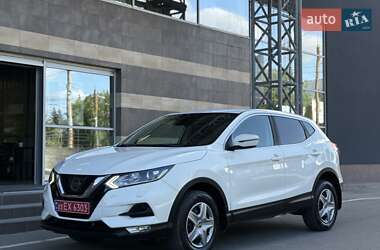 Внедорожник / Кроссовер Nissan Qashqai 2018 в 